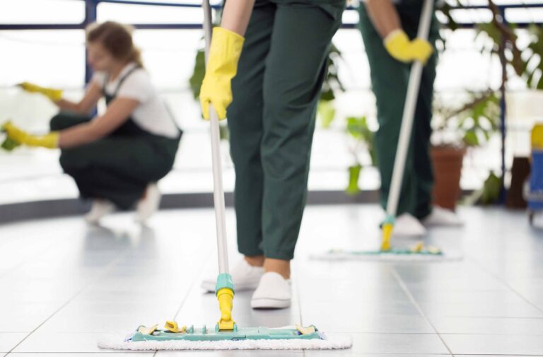 Commercial deep cleaning in Oregon