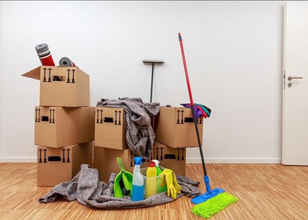 Commercial move-in/move-out cleaning