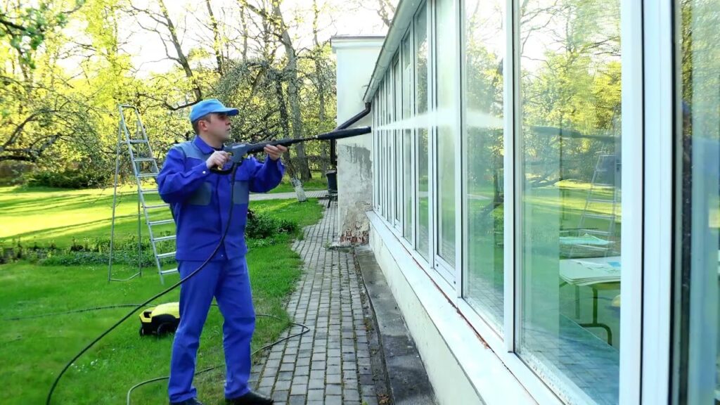 Expert Window Pressure Washing in Portland