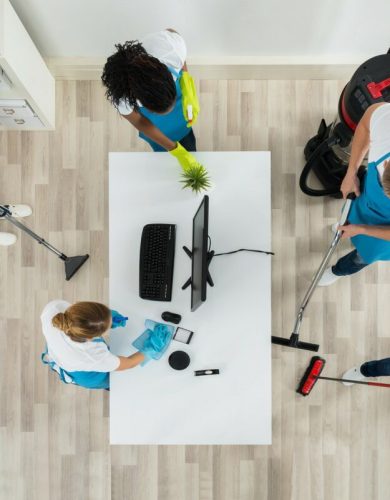 Commercial standard cleaning in Oregon provide essential cleaning and maintenance for businesses, offices, schools, medical facilities, and residential buildings.